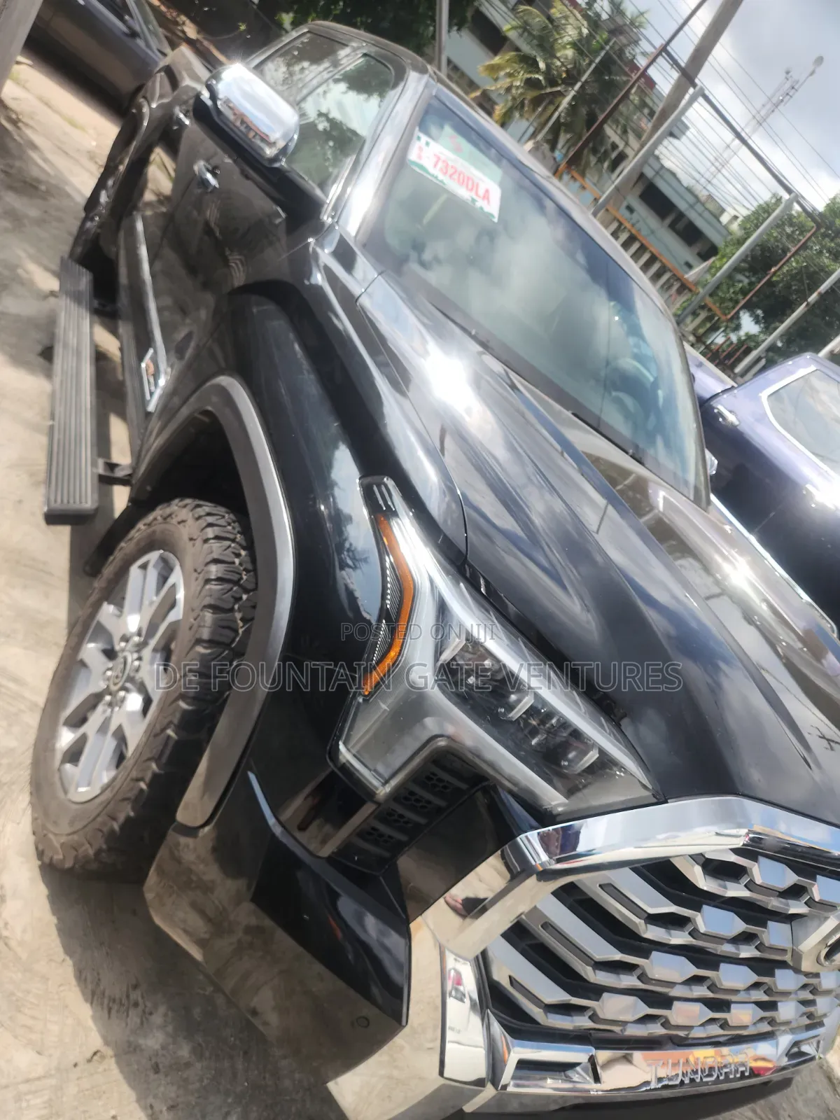 Toyota Tundra 2023 Black