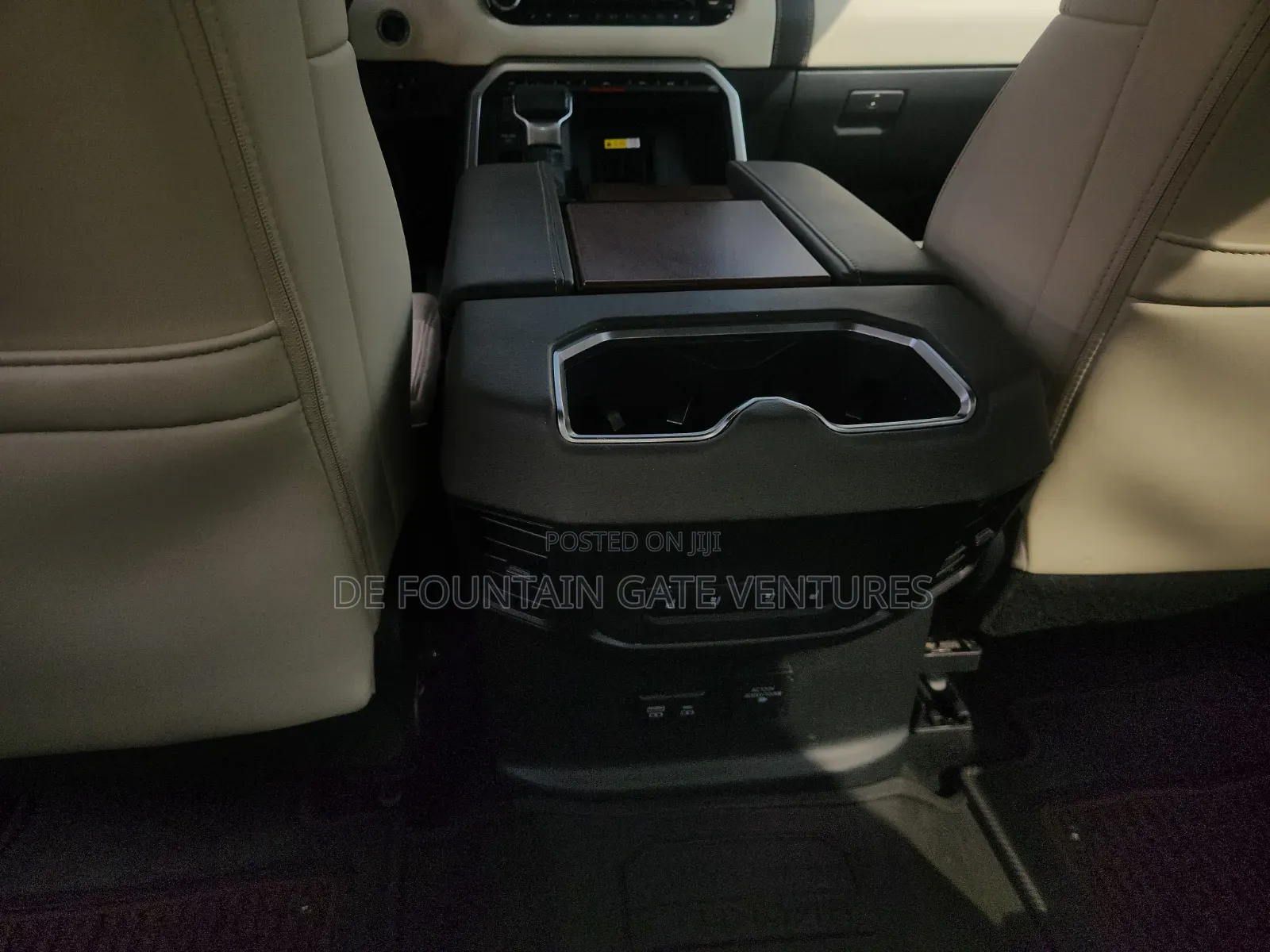 Toyota Tundra 2023 Black