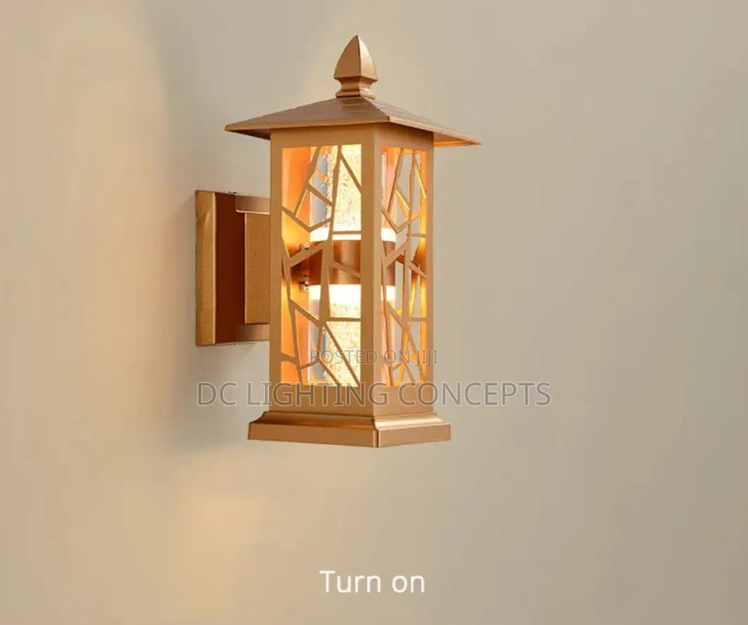 European Classic Outdoor Led Wall Lamp Ip65 Waterproof Outdoor Garden.
