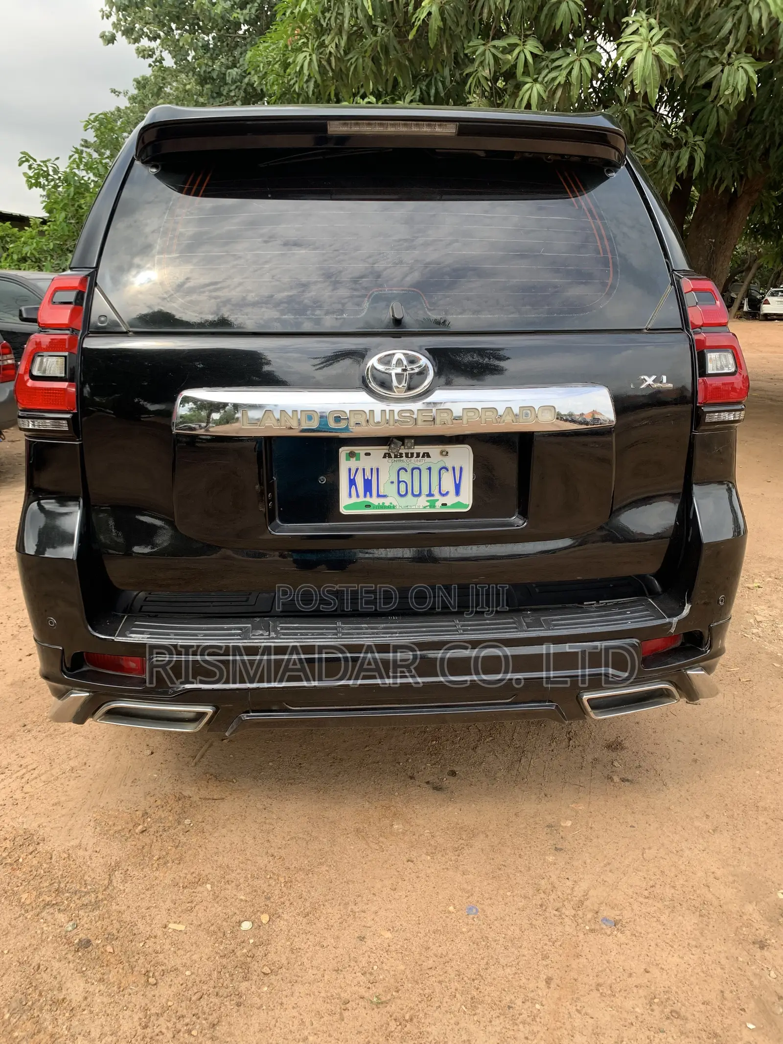 Toyota Land Cruiser 4.6 V8 GX 2010 Black
