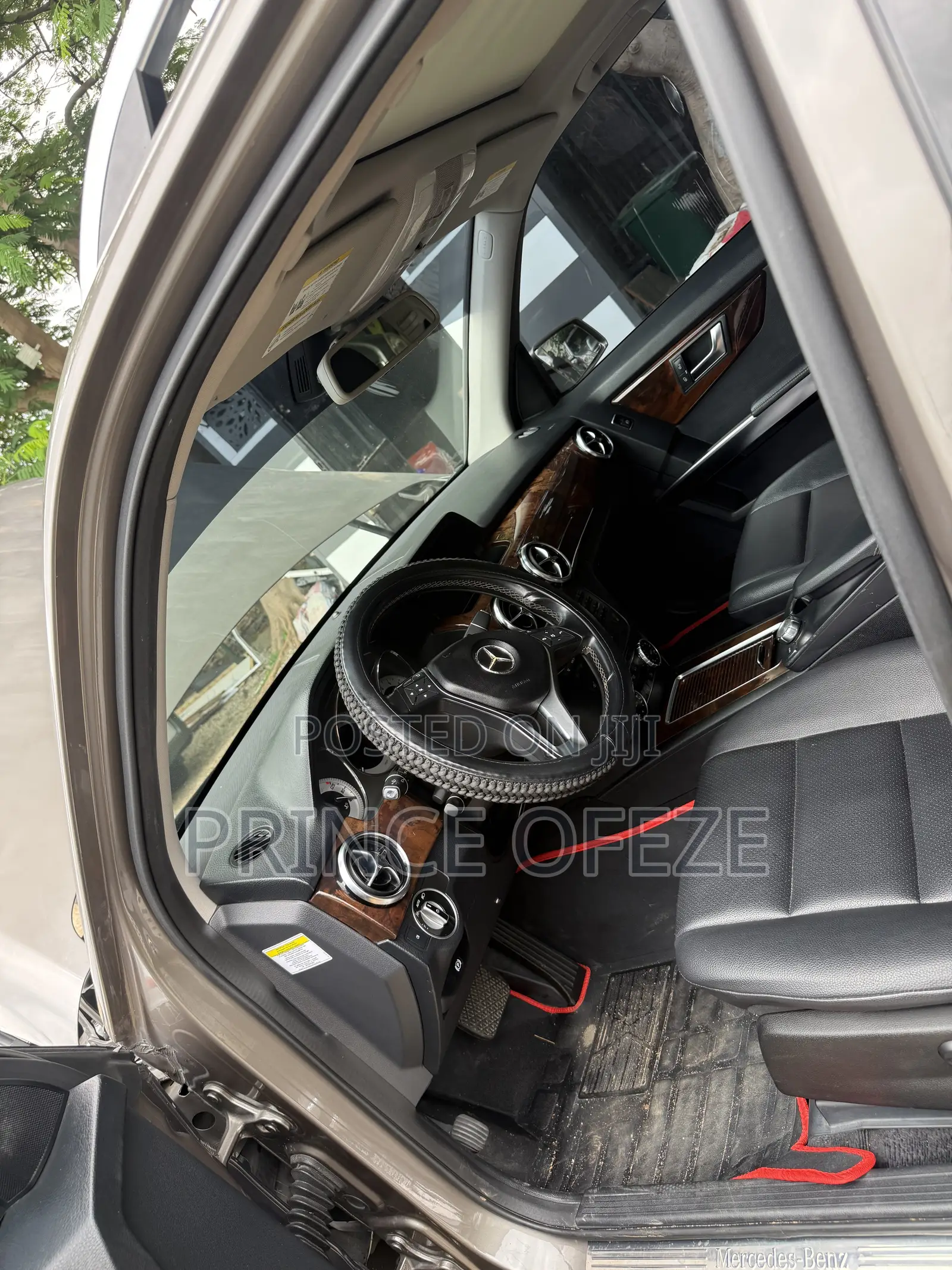 Mercedes-Benz GLK-Class 2013 Brown