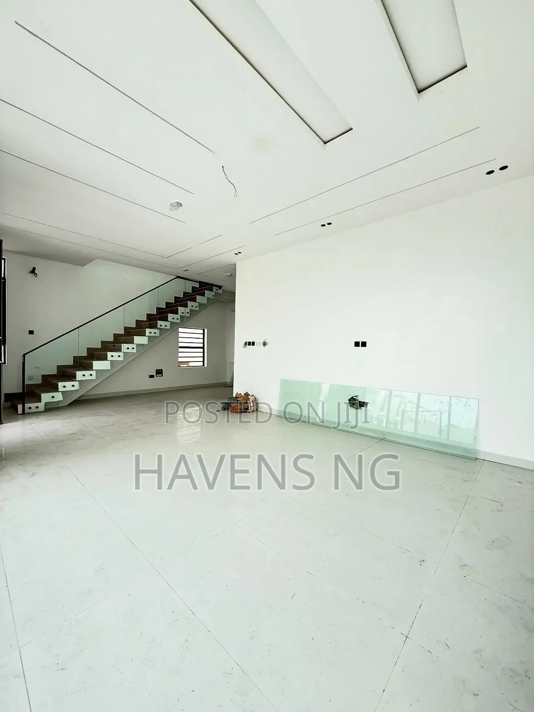 4bdrm Duplex in Lekki Phase 2 for sale