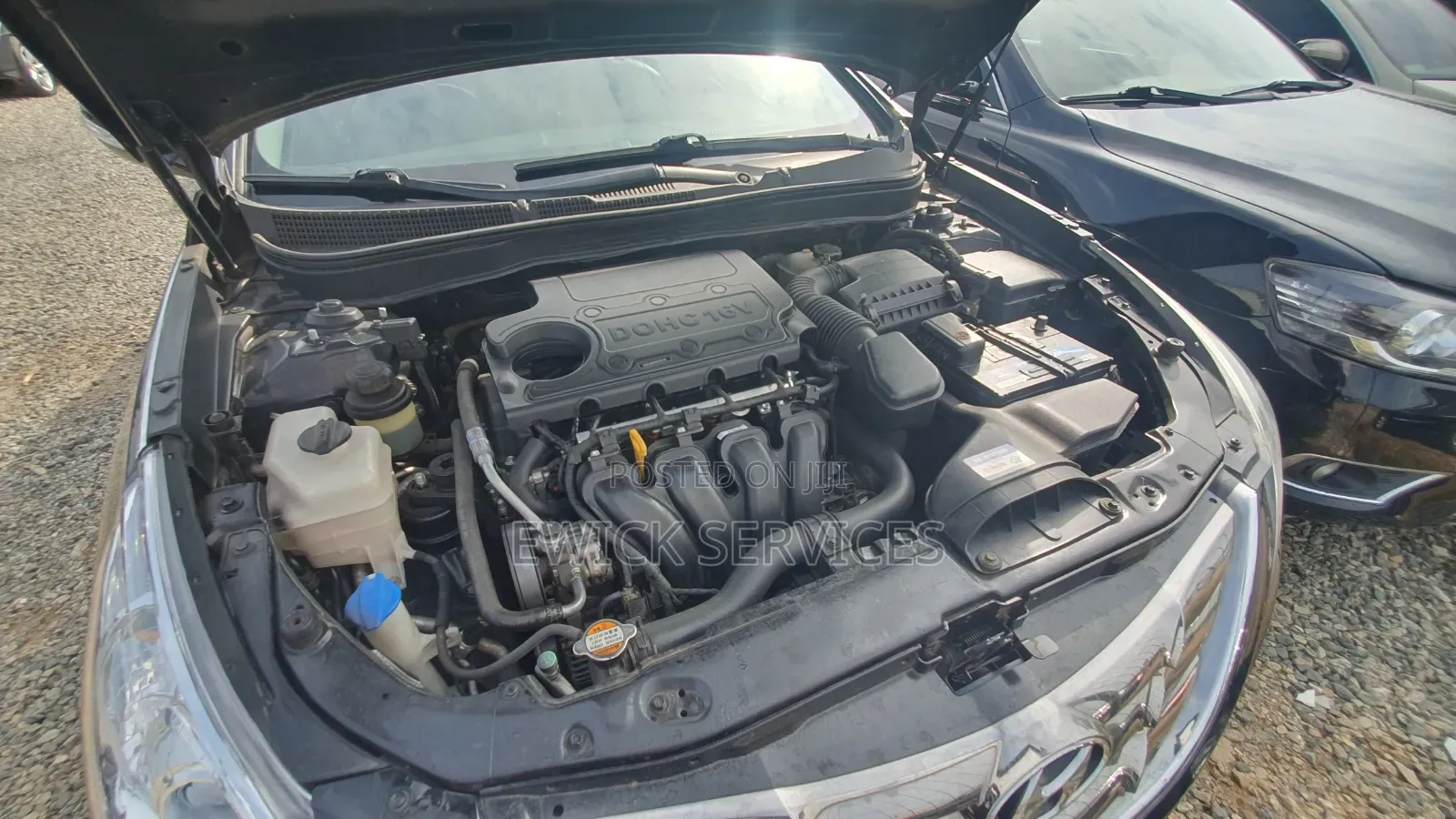 Hyundai Sonata GLS Sedan FWD (2.4L 4cyl 6M) 2011 Black