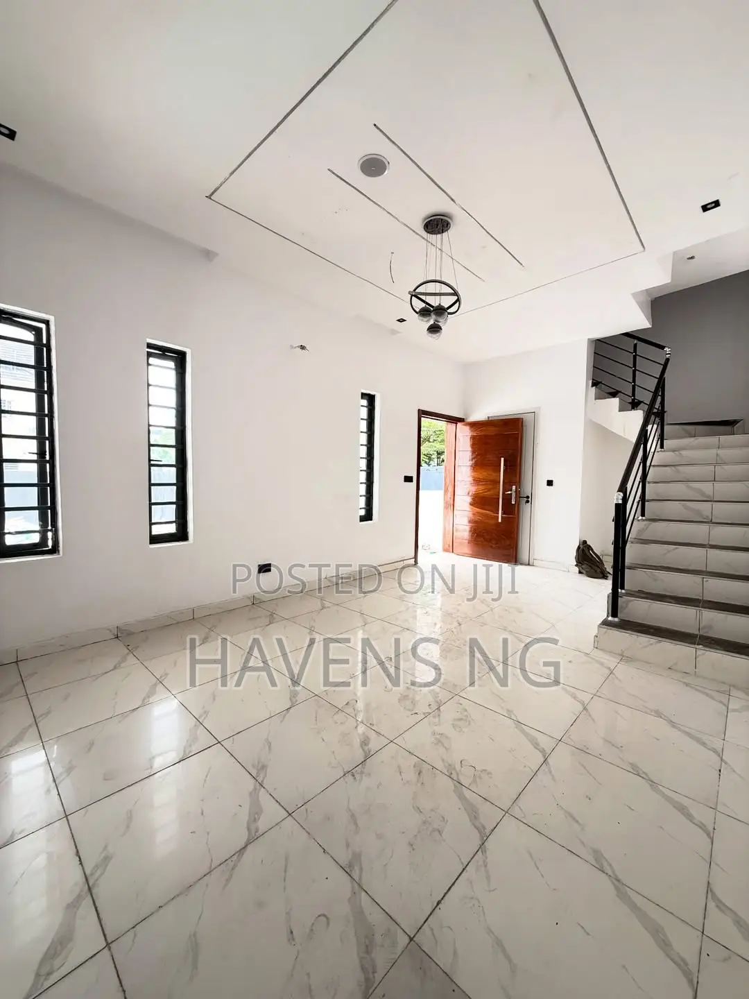 3bdrm Duplex in Lekki Phase 2 for sale