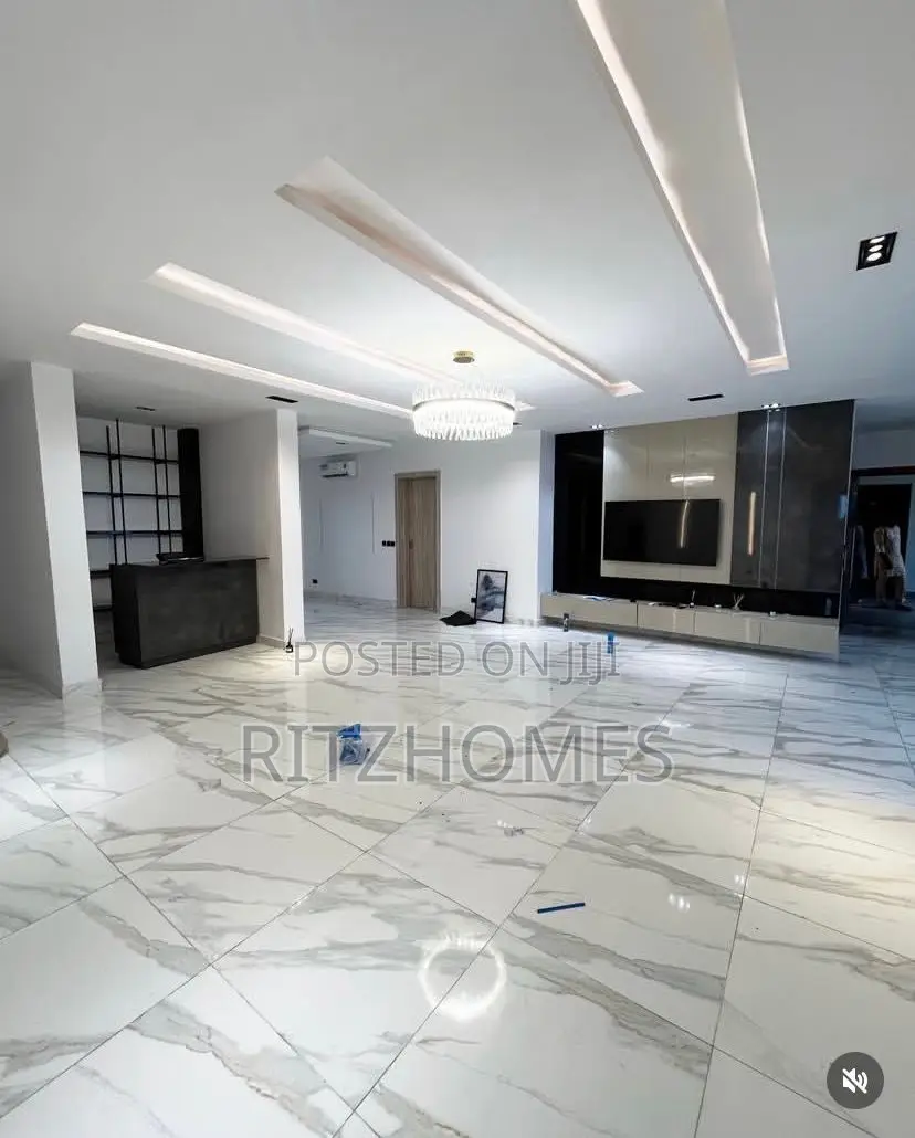 3bdrm Apartment in Lekki for rent