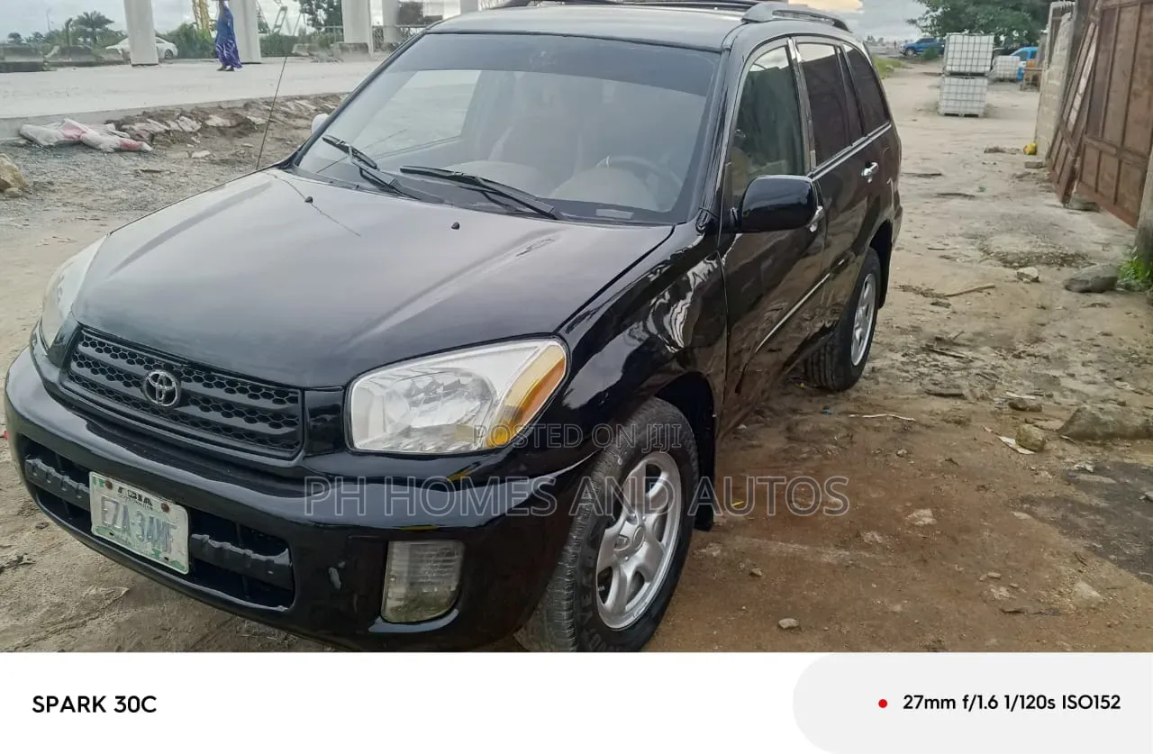 Toyota RAV4 2004 Black