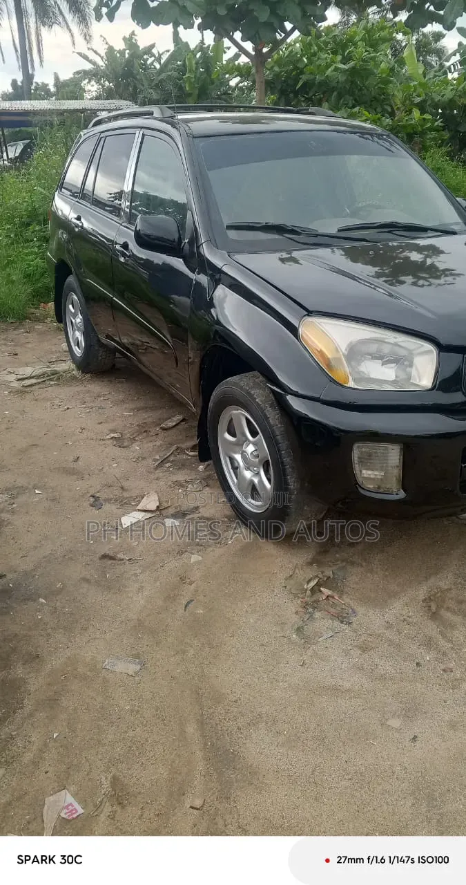 Toyota RAV4 2004 Black