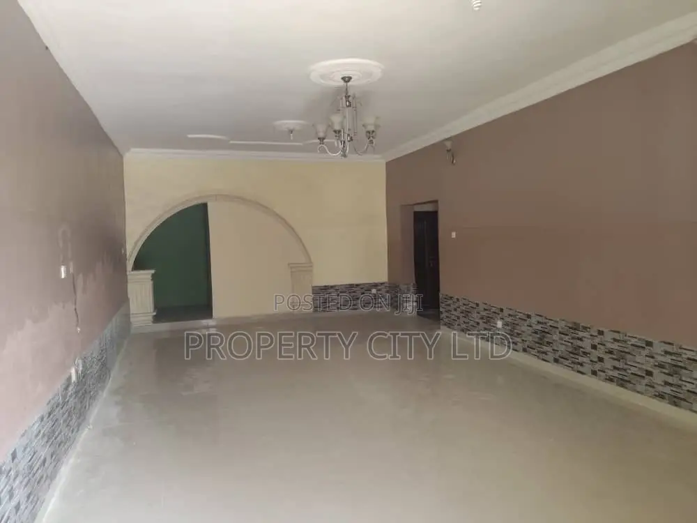 1bdrm Block of Flats in Lagoon View Estate, Ibeshe / Ikorodu for rent