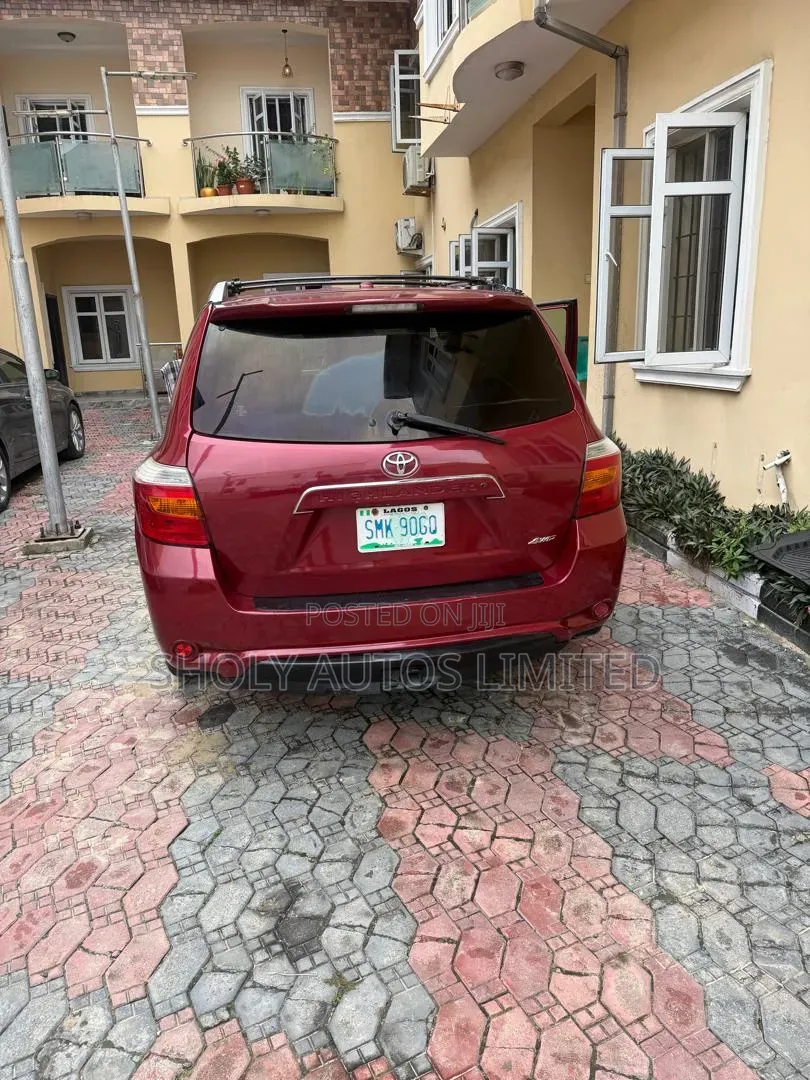 Toyota Highlander 2010 Red