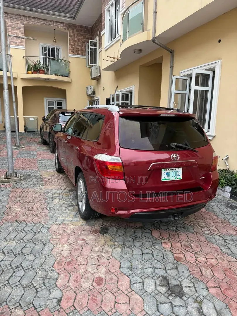Toyota Highlander 2010 Red