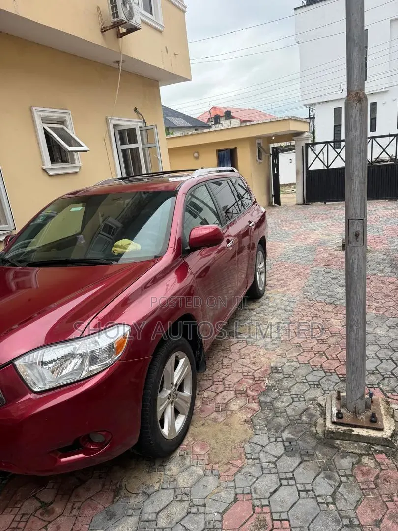 Toyota Highlander 2010 Red