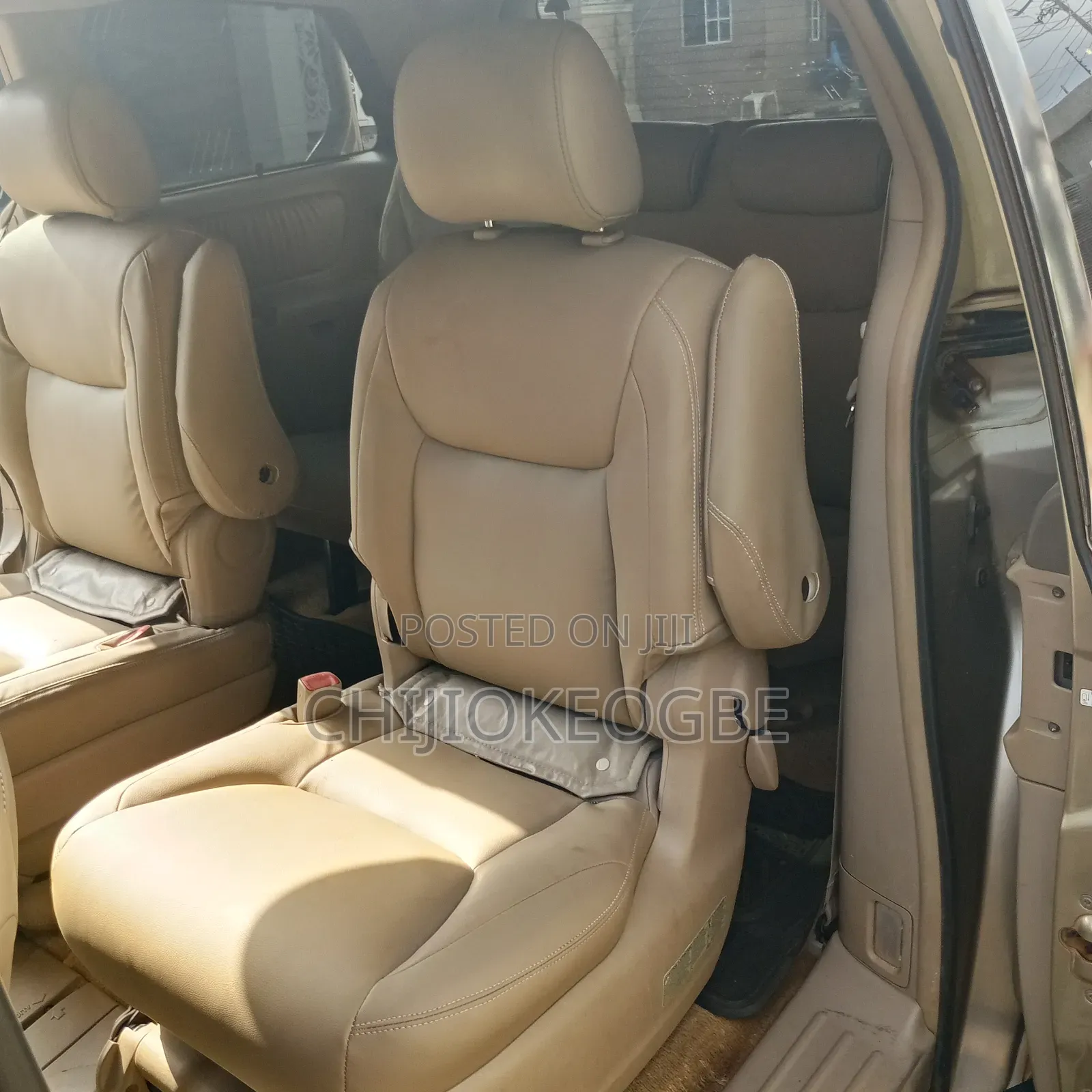 Toyota Sienna 2006 Gold
