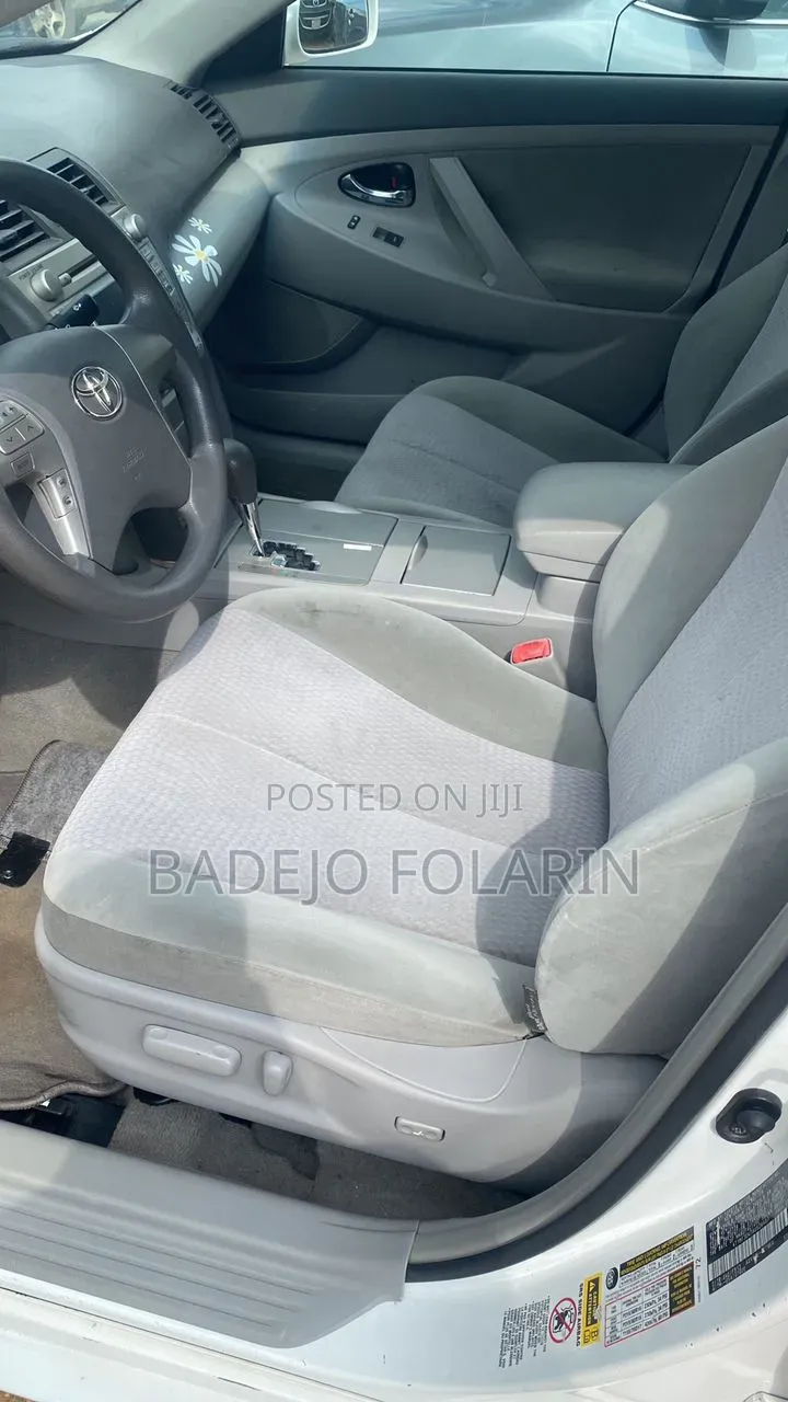 Toyota Camry 2010 White
