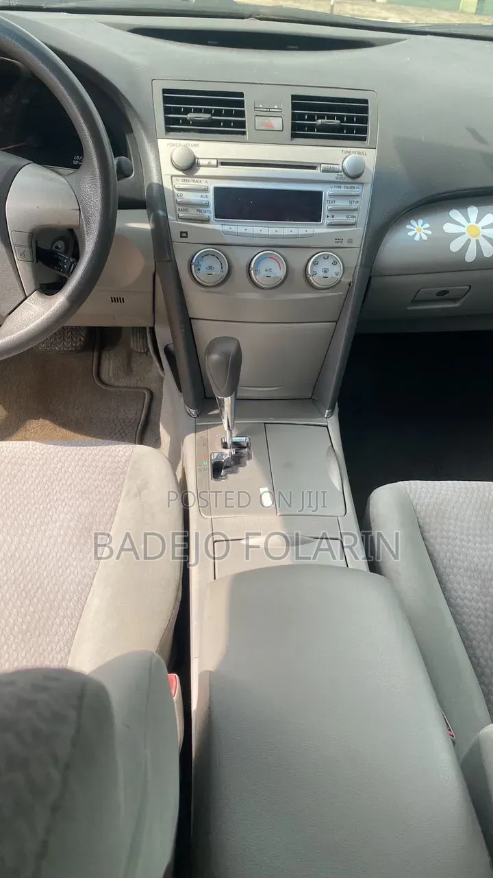 Toyota Camry 2010 White