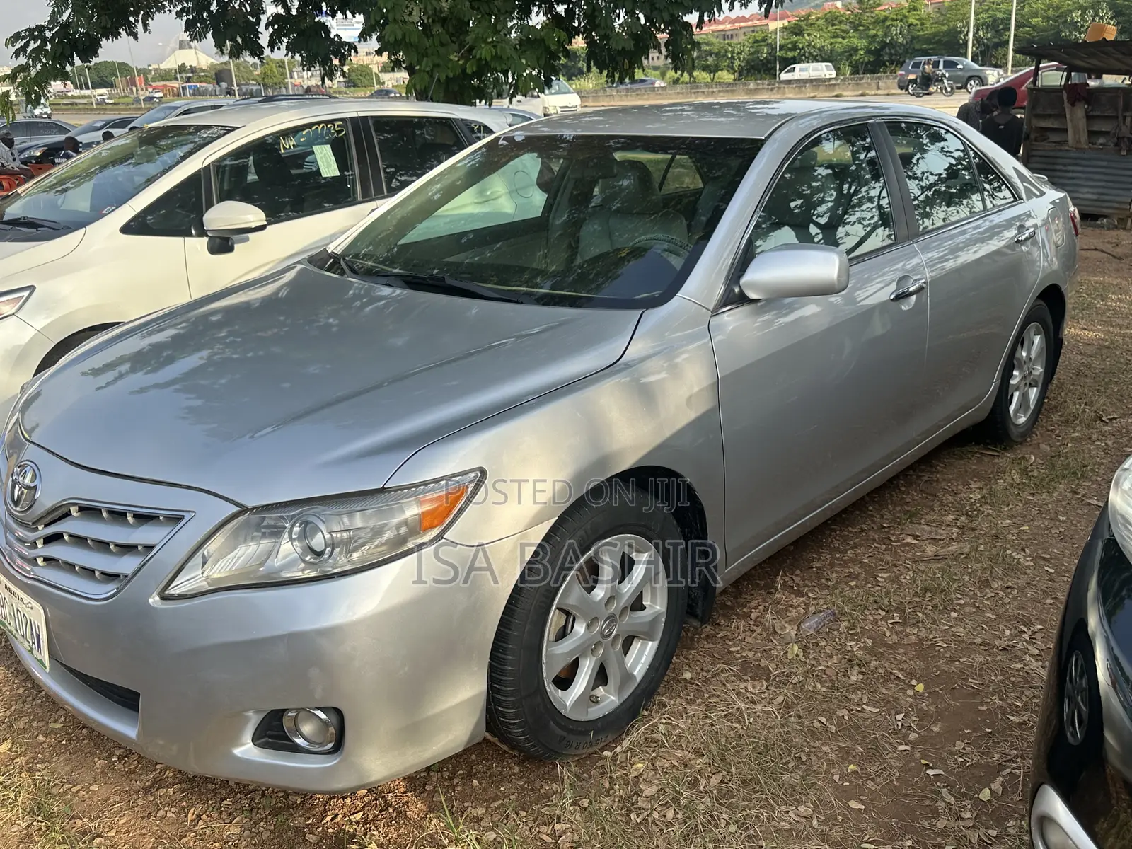 Toyota Camry LE 4dr Sedan (2.5L 4cyl 6A) 2011 White
