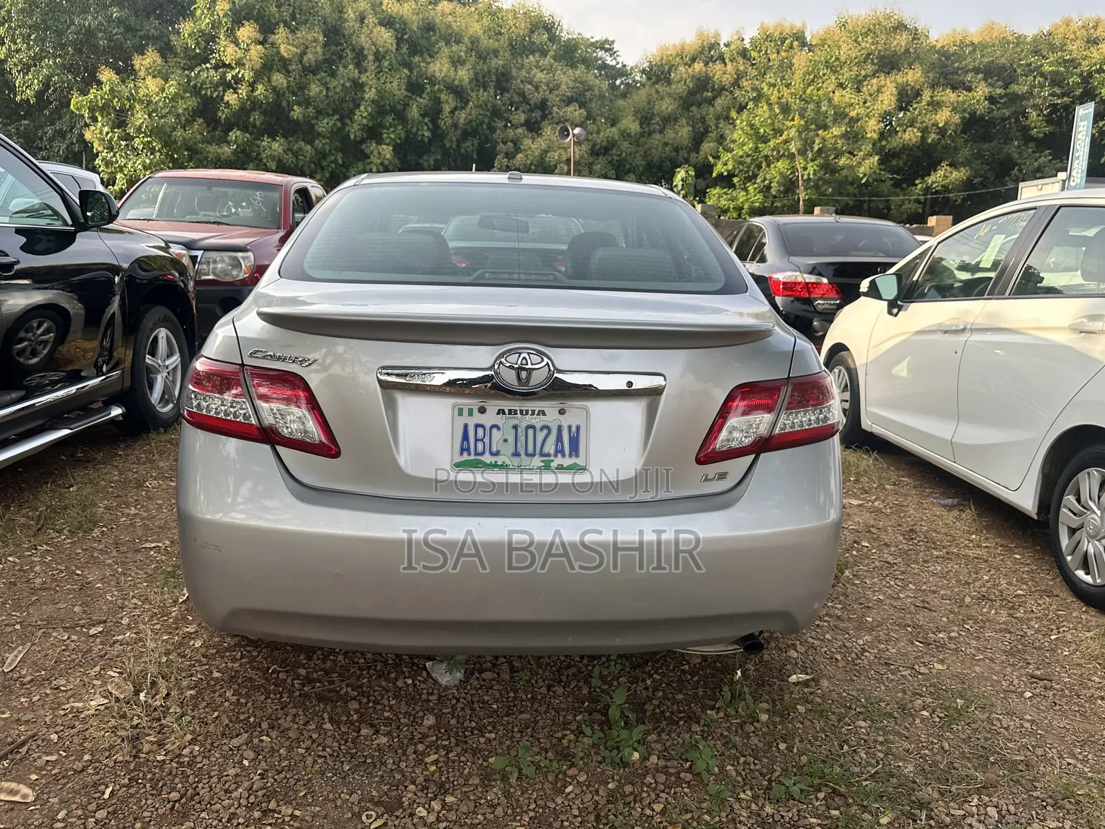 Toyota Camry LE 4dr Sedan (2.5L 4cyl 6A) 2011 White
