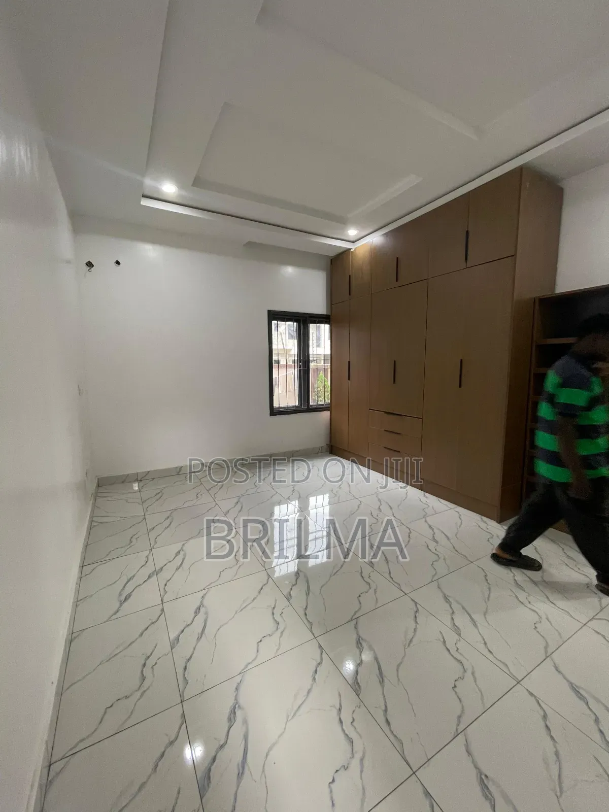 3bdrm Block of Flats in Jahi for rent