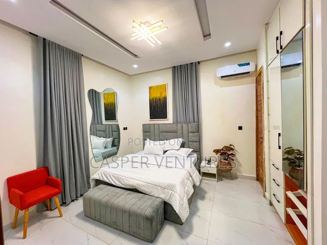 Furnished 4bdrm Duplex in Lekki Phase 2 for rent