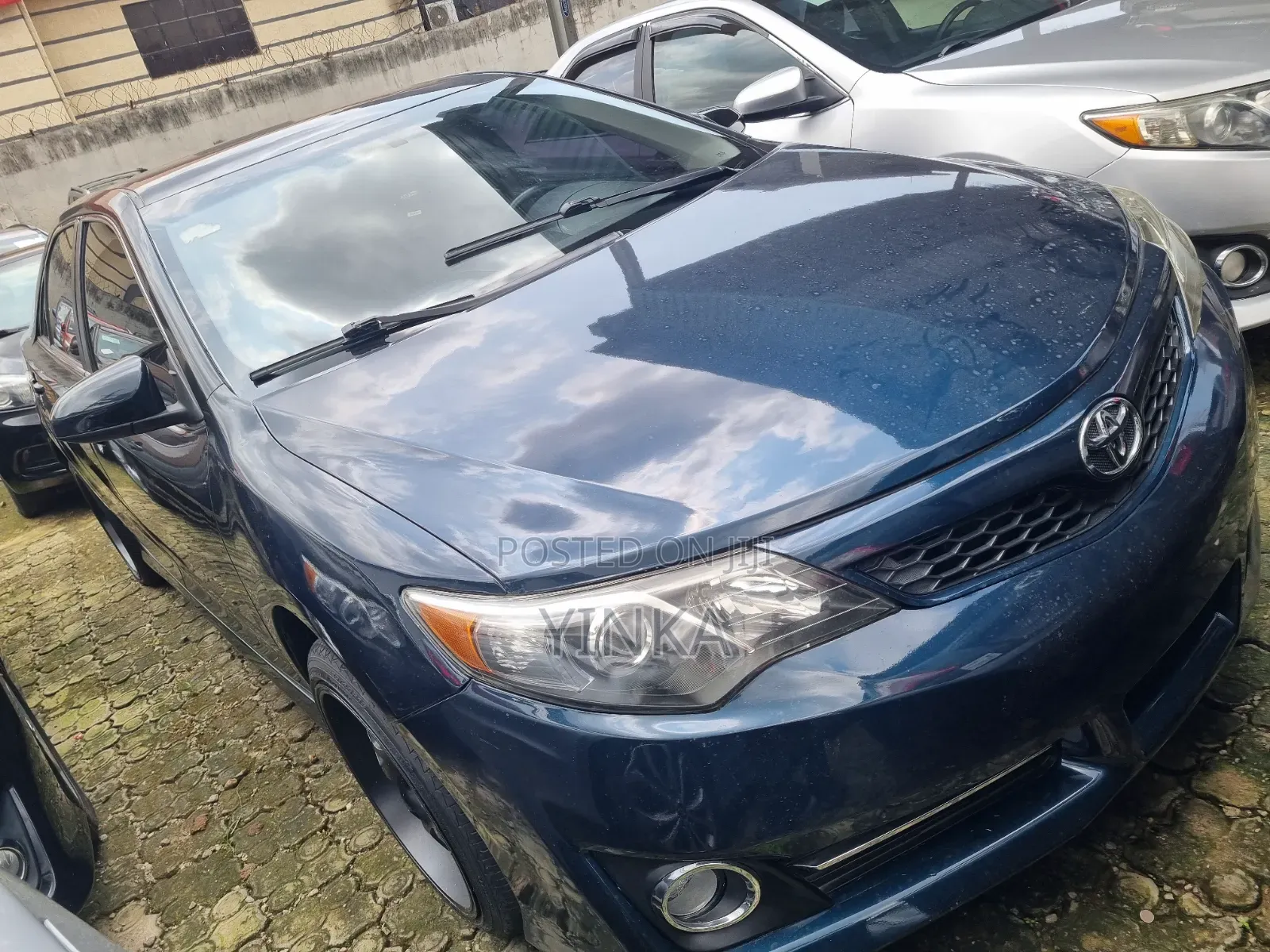 Toyota Camry 2014 Blue