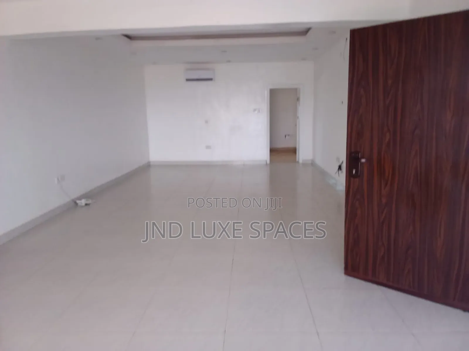 2bdrm Apartment in Ahmadu Bello Way for rent