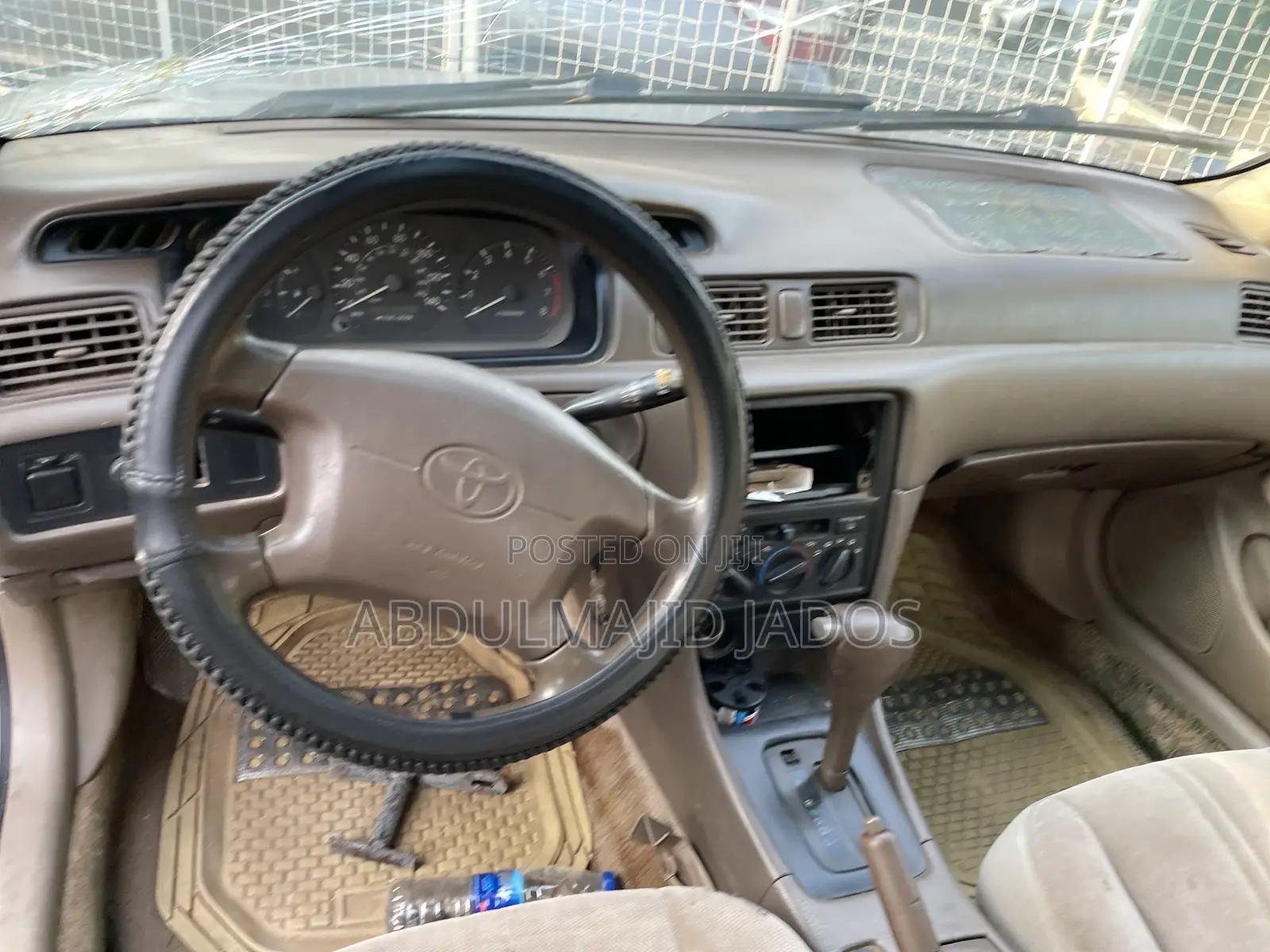 Toyota Camry 1998 Gold