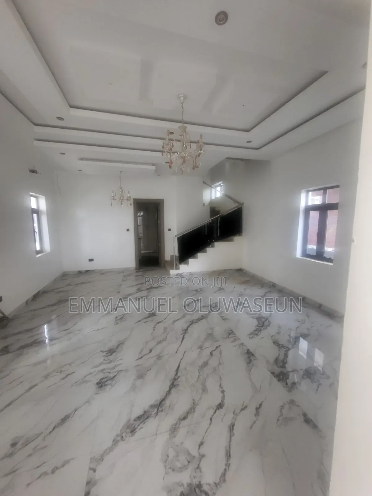 5bdrm Duplex in Guzape District for sale