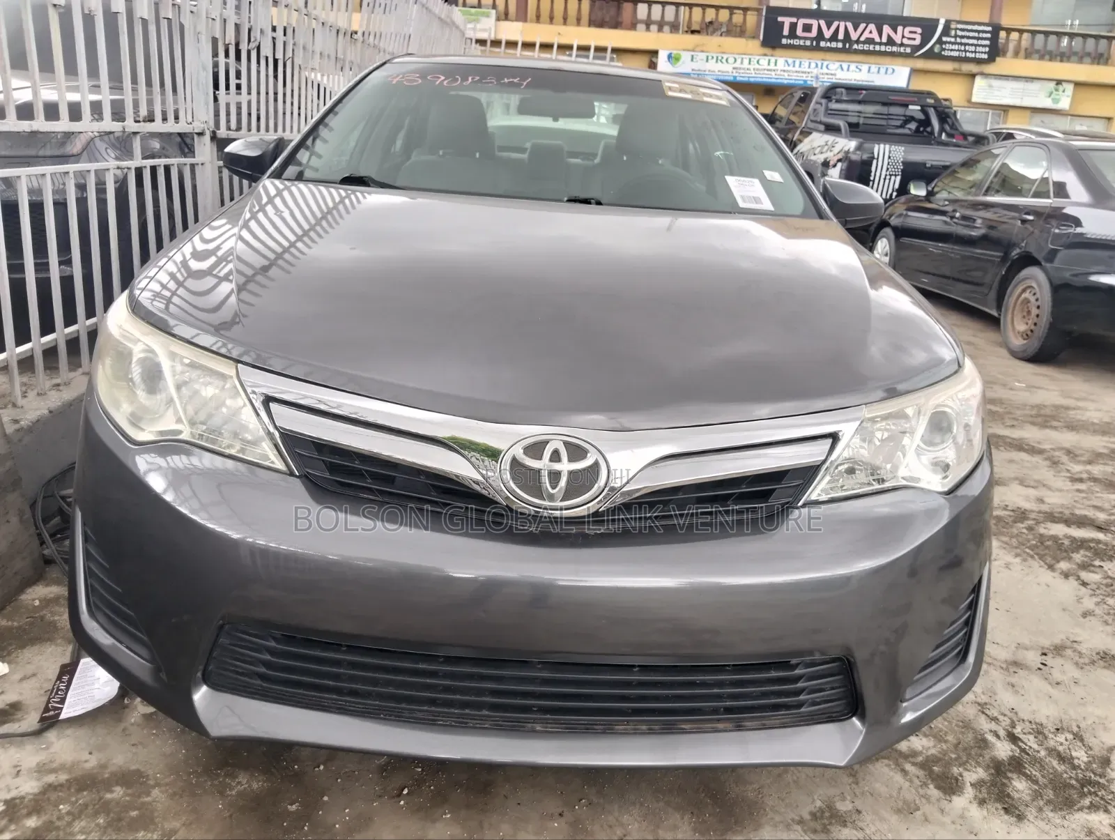 Toyota Camry 2013 Gray