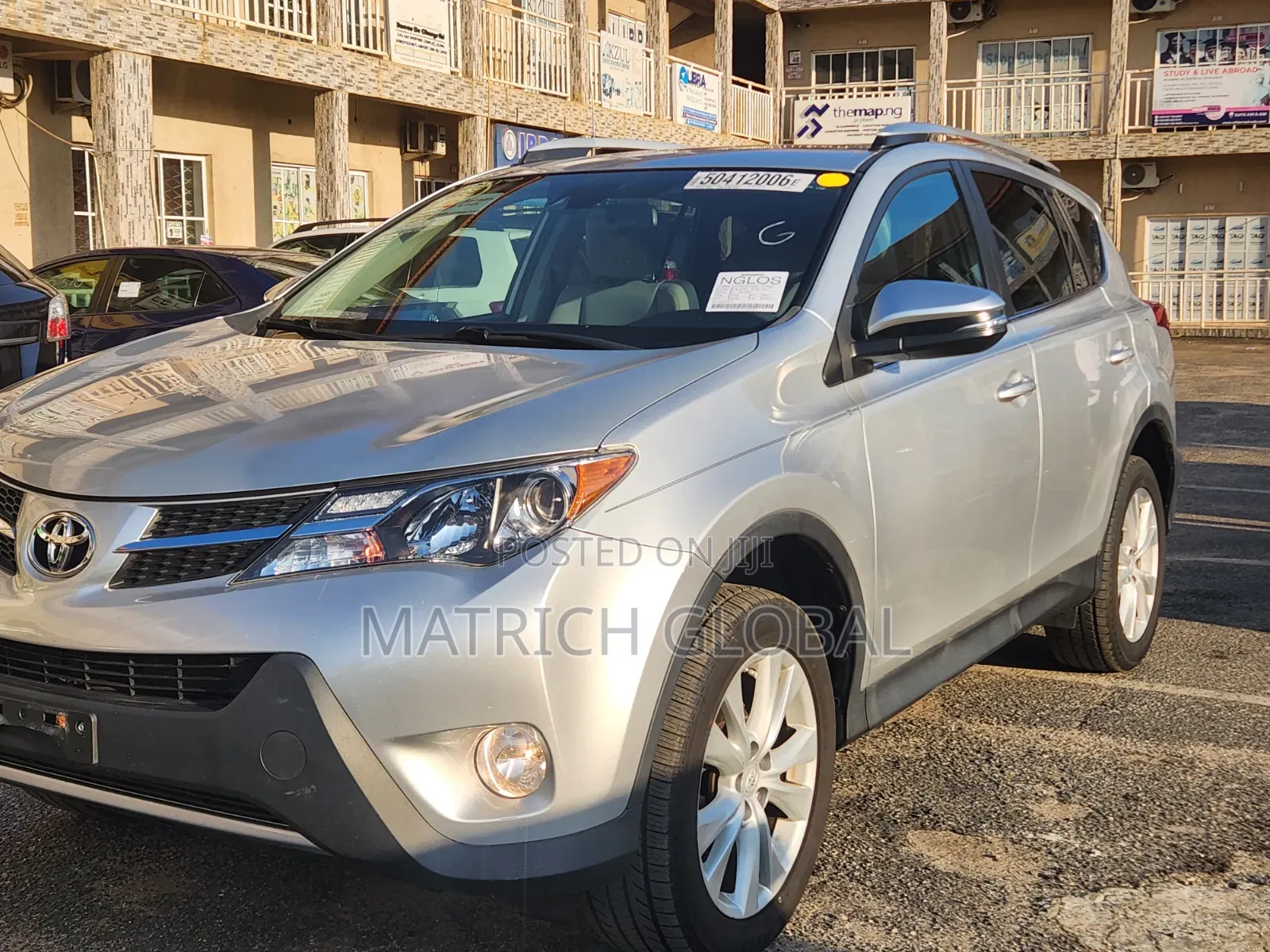 Toyota RAV4 Limited 4dr SUV AWD (2.5L 4cyl 6A) 2015 Silver