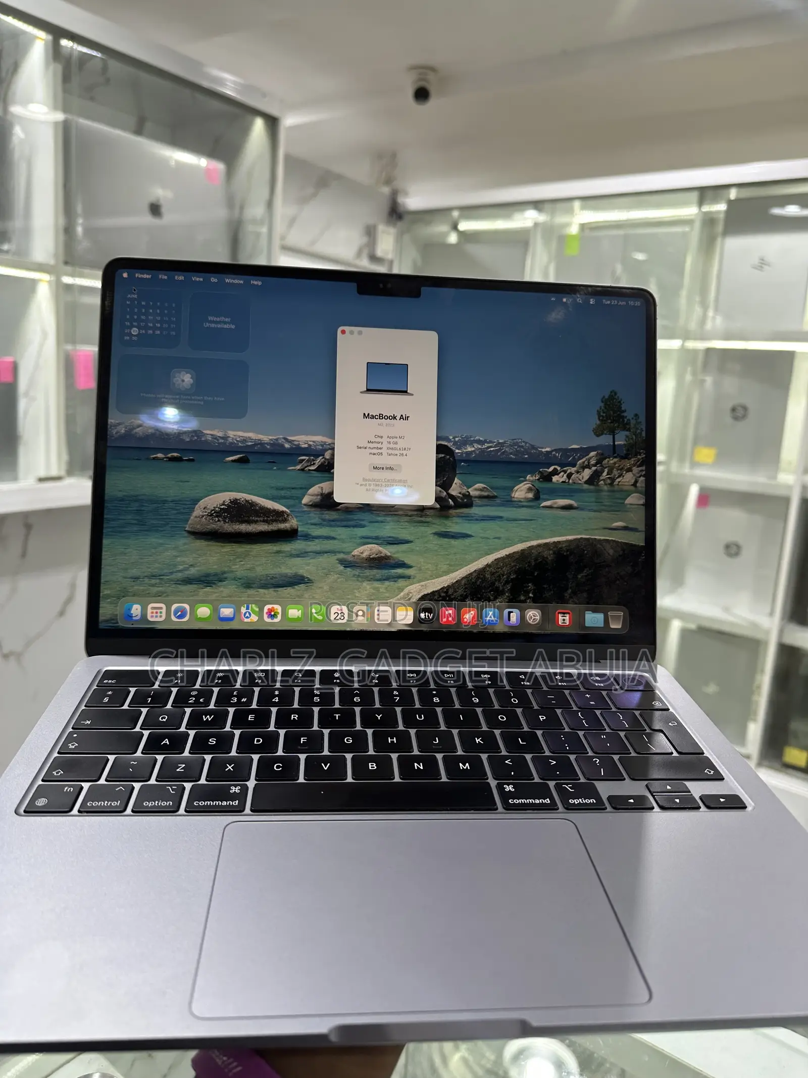 Laptop Apple MacBook Air 2022 M2 16GB Apple M2 SSD 512GB