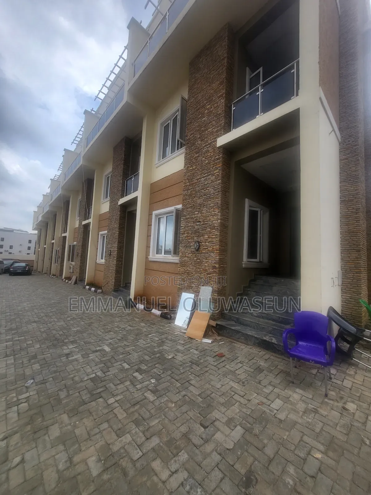 4bdrm Townhouse / Terrace in Guzape District for rent