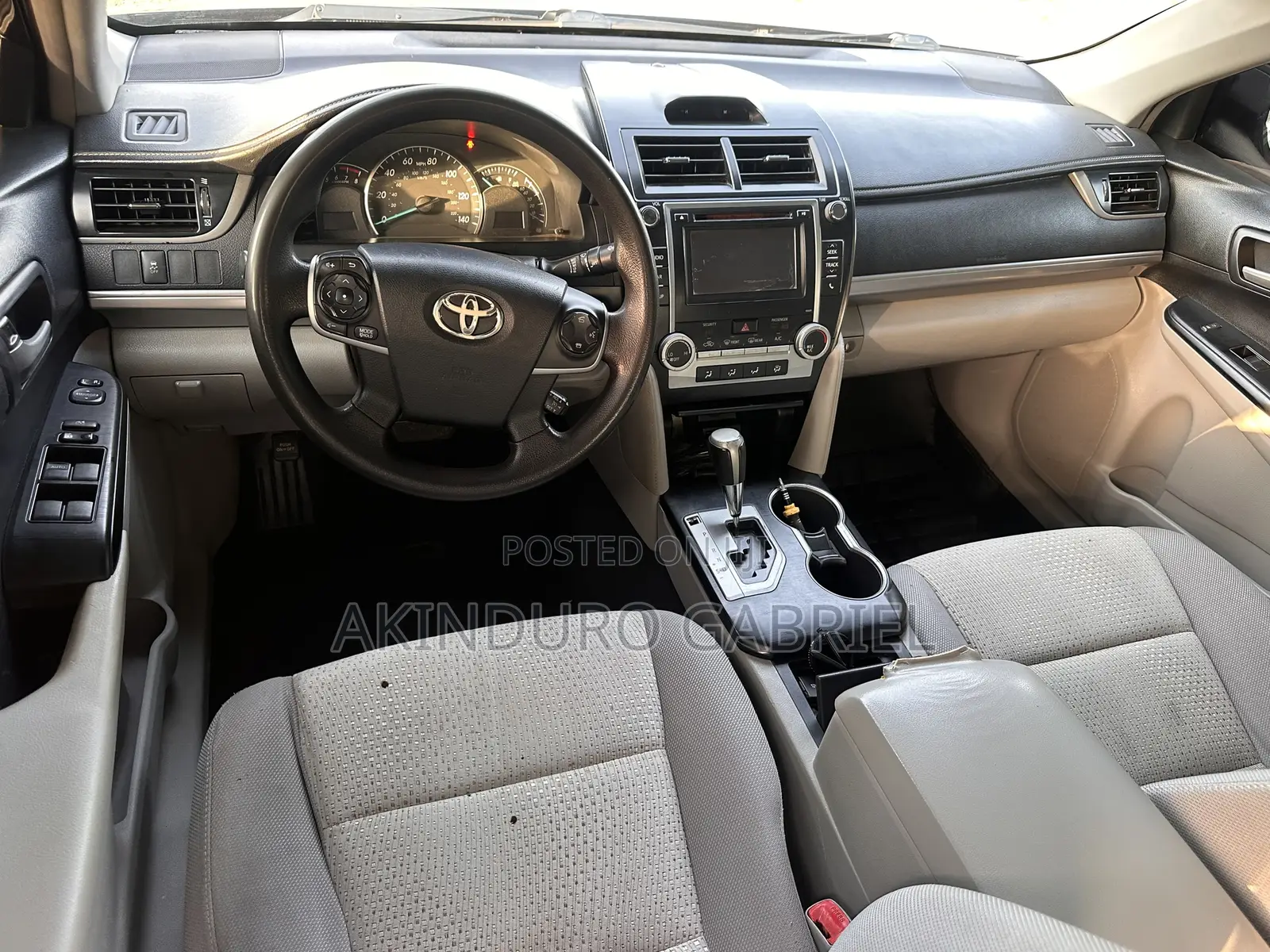Toyota Camry L 4dr Sedan (2.5L 4cyl 6A) 2014 Gray