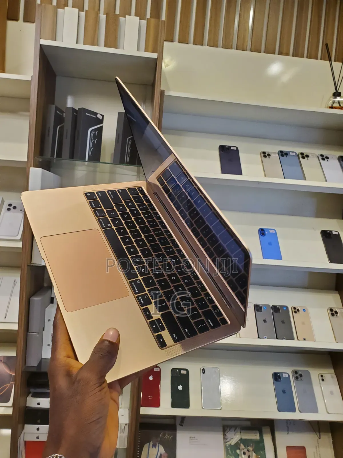 Laptop Apple MacBook Air 2020 M1 8GB Intel Core i5 SSD 256GB