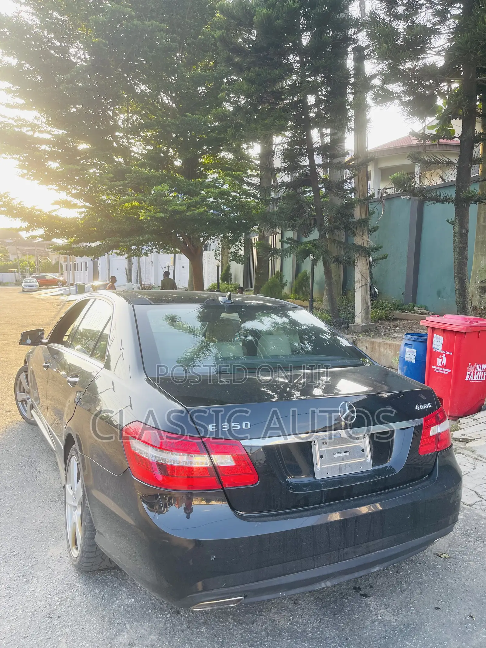 Mercedes-Benz E350 2012 Black