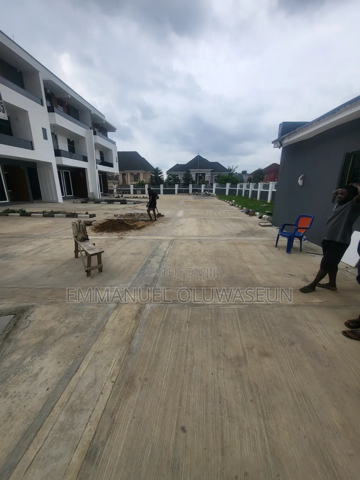 5bdrm Townhouse / Terrace in Guzape District for rent