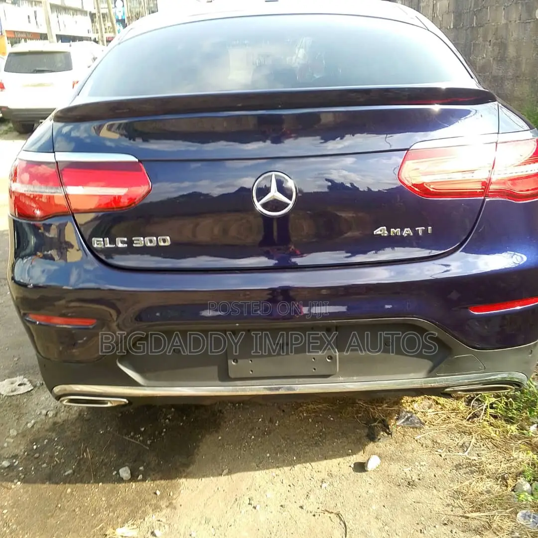 Mercedes-Benz GLC-Class 2018 Blue