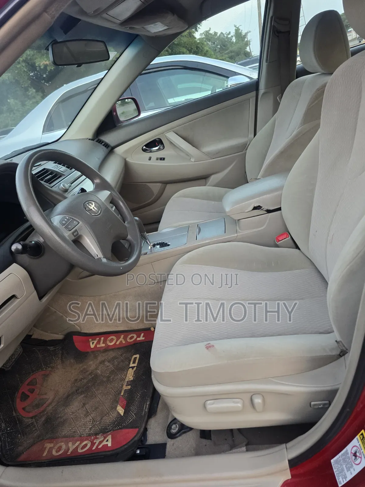 Toyota Camry 2011 Red