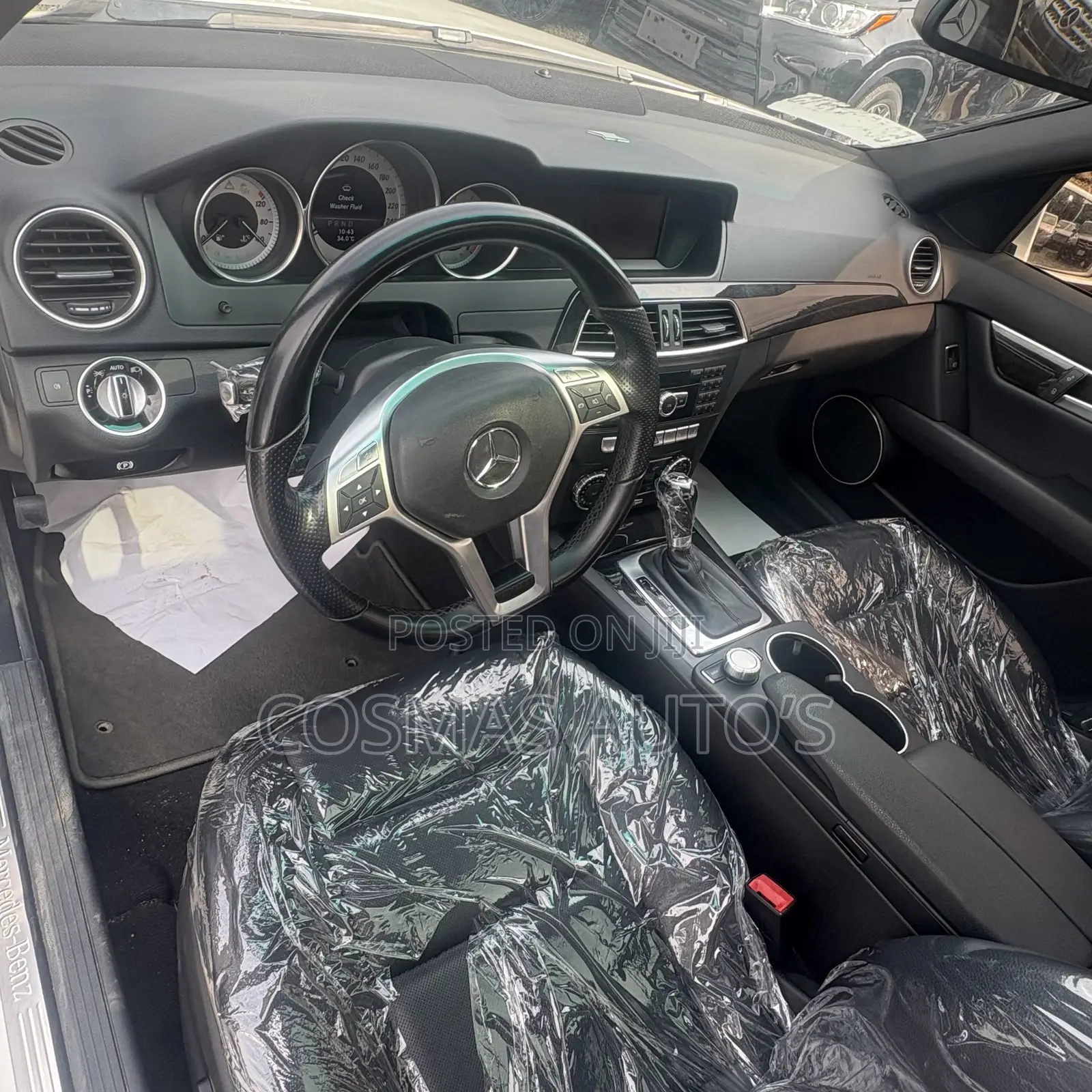 Mercedes-Benz C300 Luxury 4Matic Sedan AWD (3.5L 6cyl 7A) 2014 White