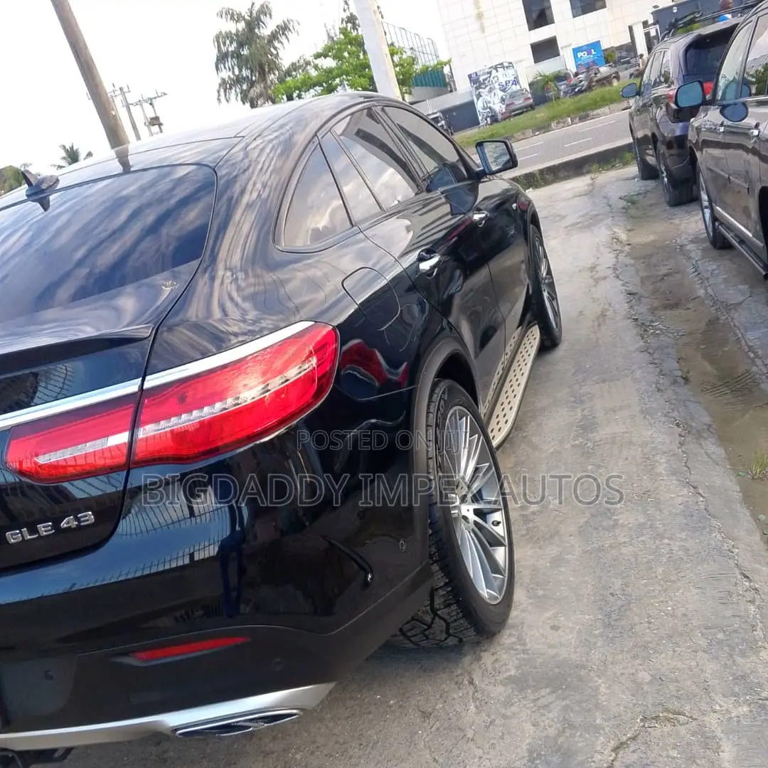 Mercedes-Benz GLE-Class AMG GLE 43 4MATIC 2018 Black