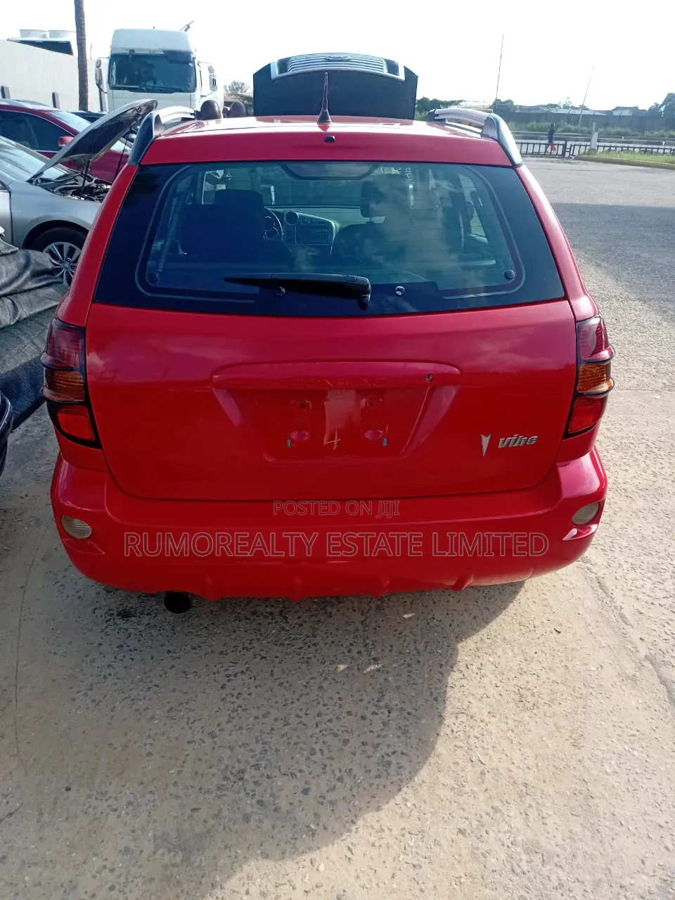 Pontiac Vibe 2005 Red