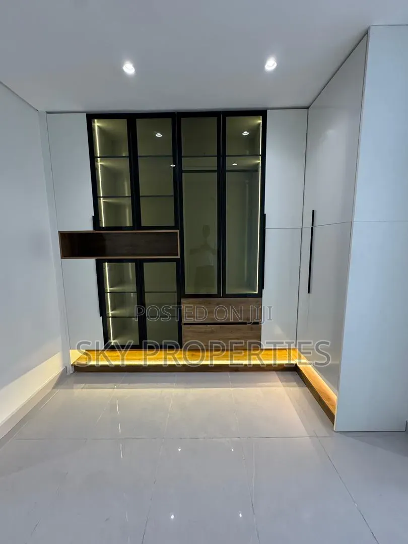 5bdrm Duplex in Parkview, Old Ikoyi for rent