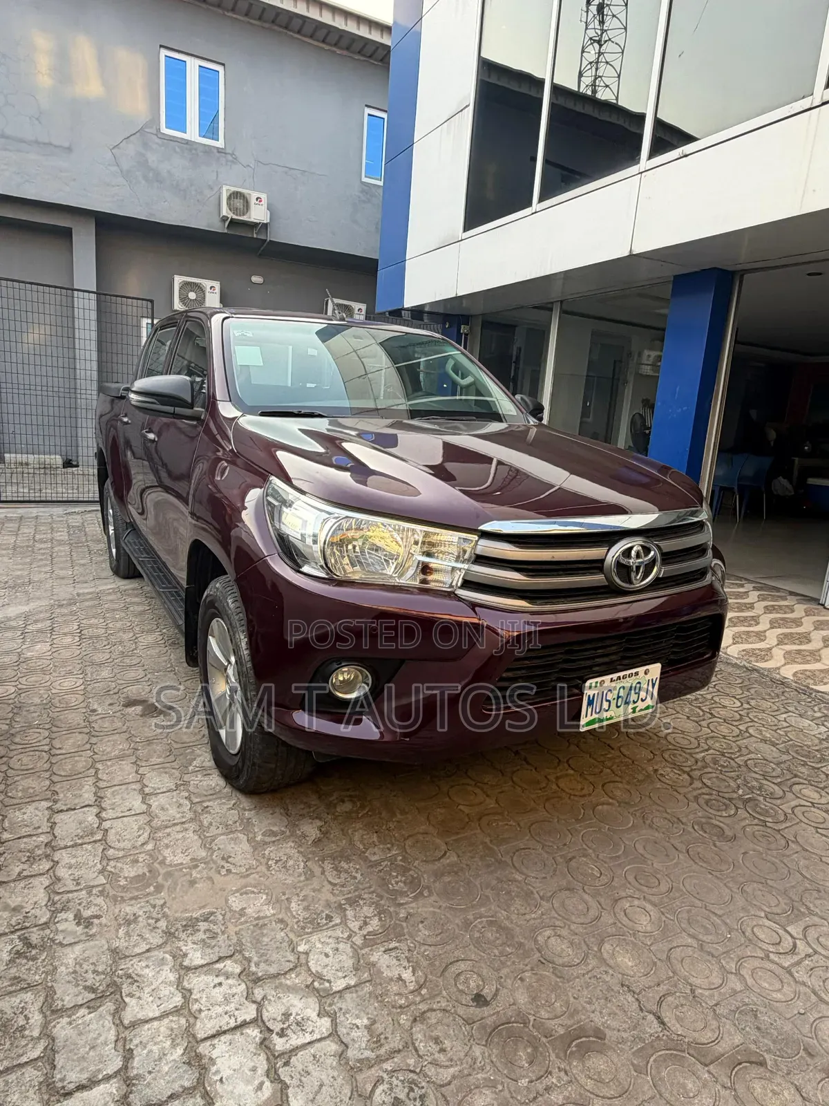 Toyota Hilux 2018 Red