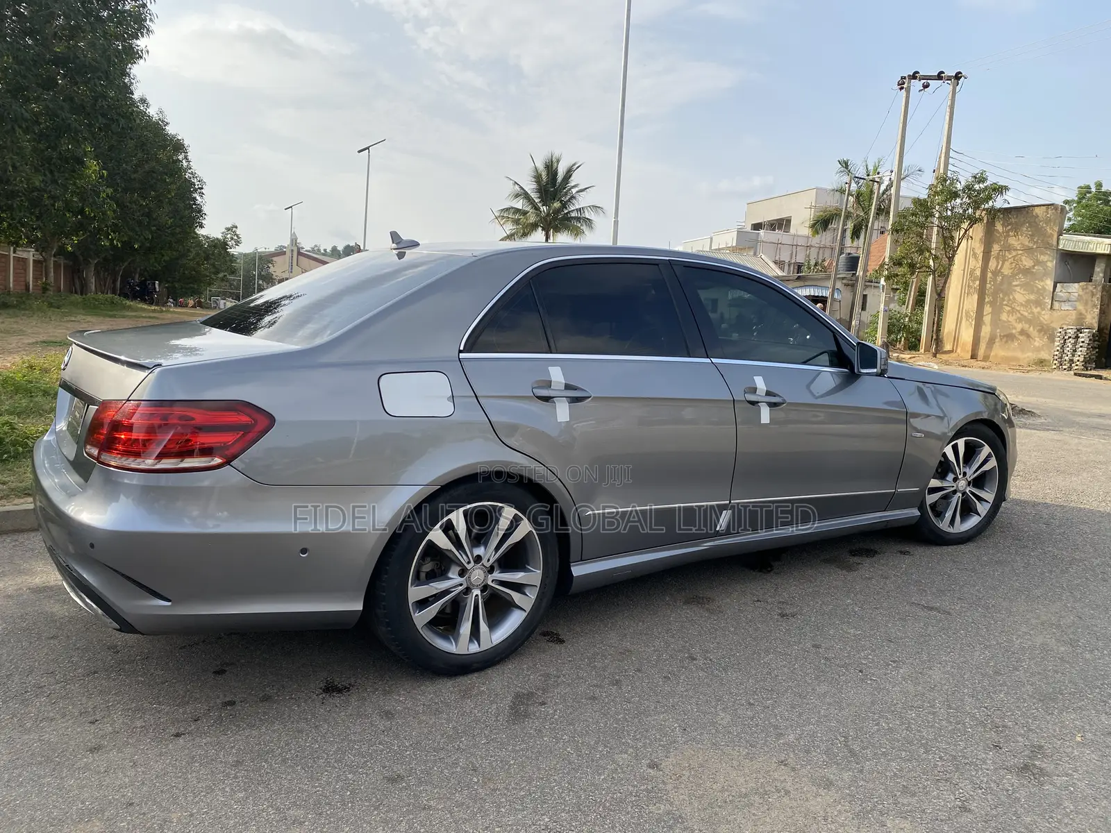 Mercedes-Benz E350 Base 4dr Sedan RWD (3.5L 6cyl 7A) 2015 Gray