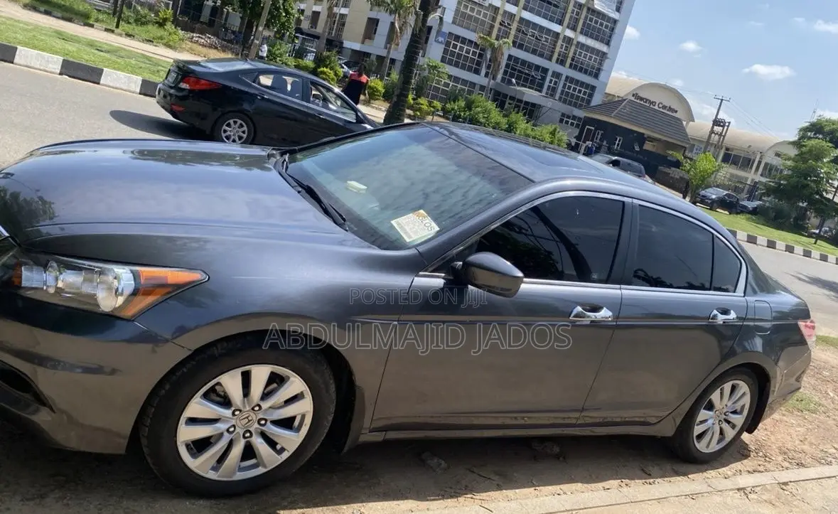 Honda Accord 2011 Gray