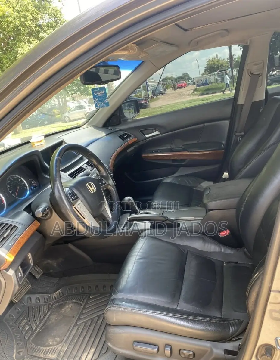 Honda Accord 2011 Gray