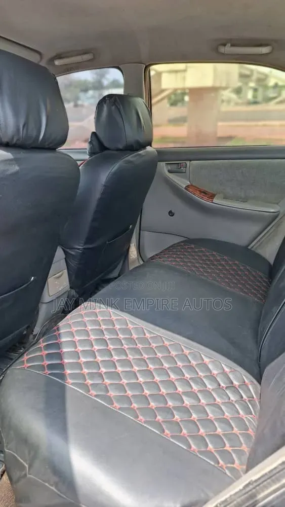 Toyota Corolla 2006 Gray