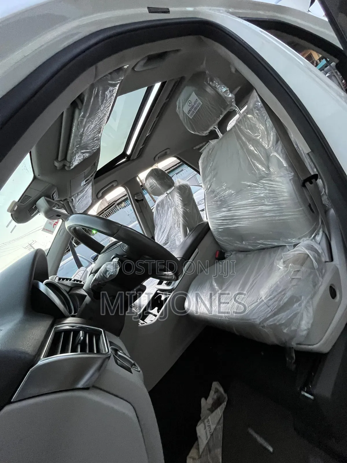 Mercedes-Benz M Class 2015 White
