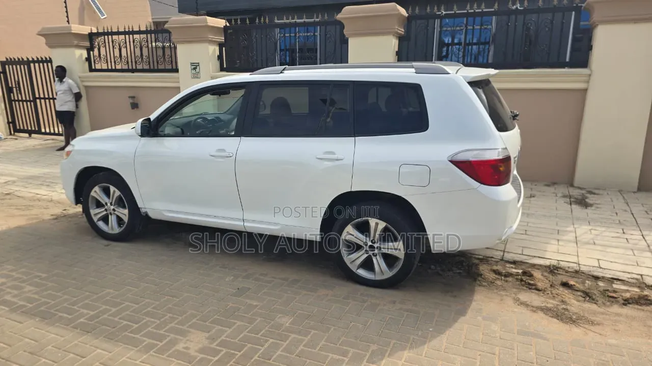 Toyota Highlander 2009 White