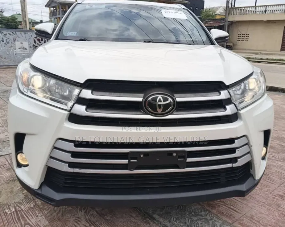 Toyota Highlander 2019 White