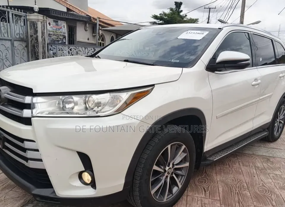 Toyota Highlander 2019 White
