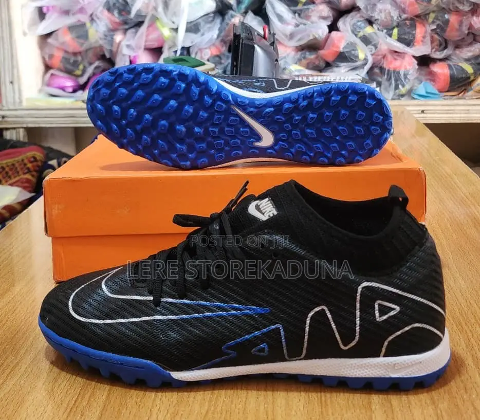 Quality Fotball Boots Available